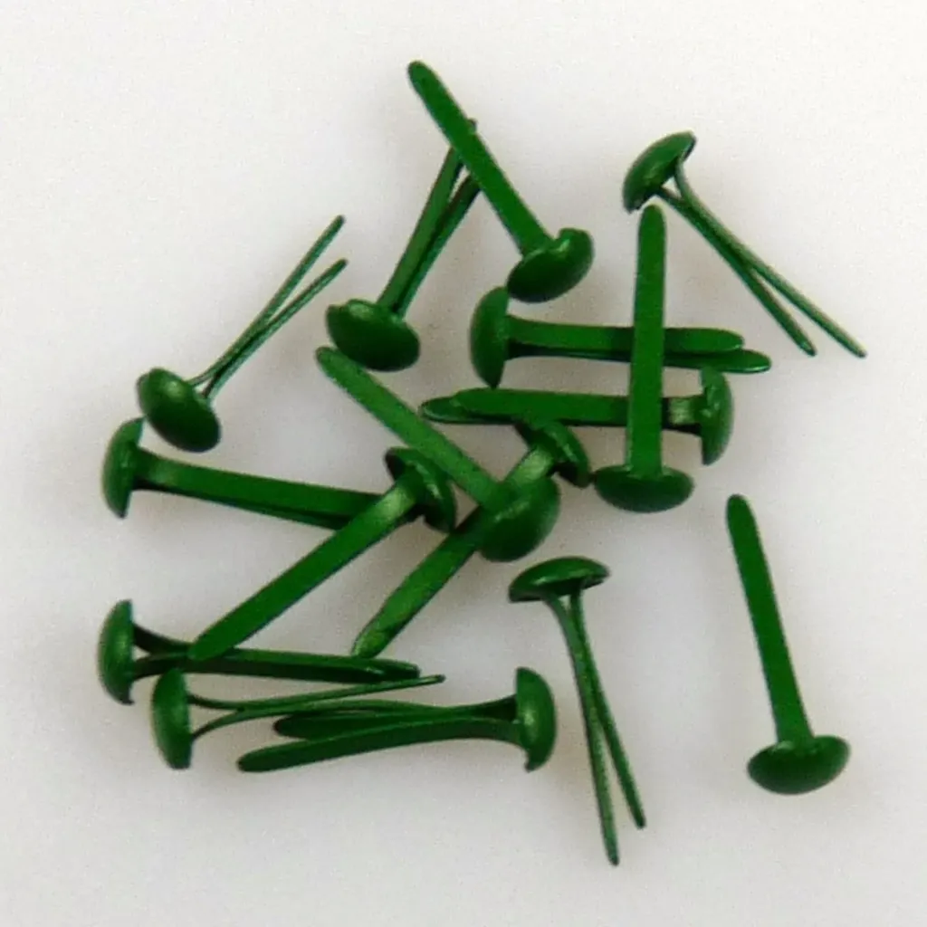 Nellie's Choice Floral Brads 3mm 40/Pkg - Christmas Green