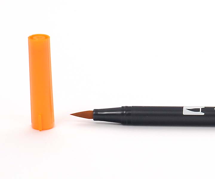 Tombow Dual Brush Pen - 946 Gold Ochre