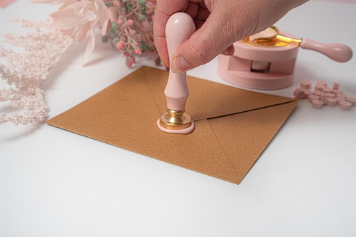 Studio Light Wax seal Essentials Tools nr.01