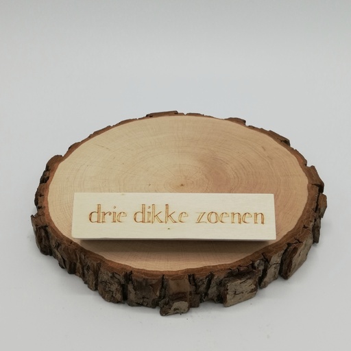 a Lut of stamps Wood Stamp - aLos006 Drie dikke zoenen